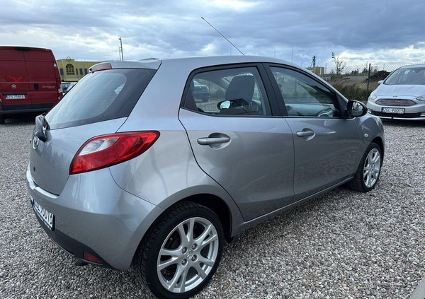 Mazda 2 cena 12900 przebieg: 233000, rok produkcji 2009 z Goleniów małe 497